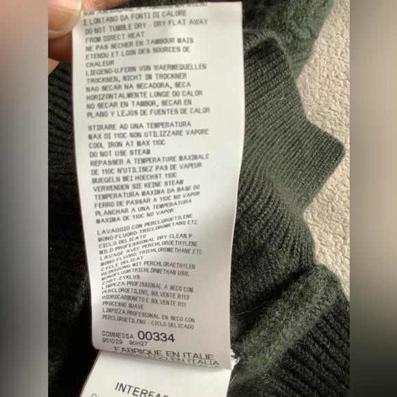 High-Everyday Couture Ladies Sweater - Picture 8 of 12